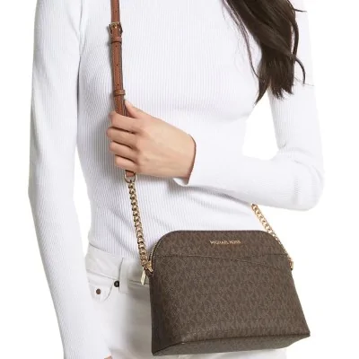 Michael Kors Jet Set Dome Medium PVC Crossbody Michael Kors Jet Set Dome Medium PVC Crossbody