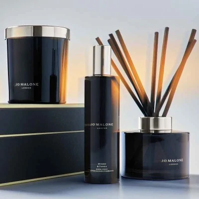 Jo Malone Velvet Rose & Oud Home Candle 200g Jo Malone Velvet Rose & Oud Home Candle 200g